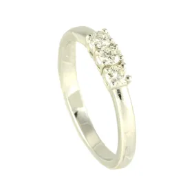 ANELLO TRILOGY IN ORO BIANCO E DIAMANTI CT 0,24 MIS 14