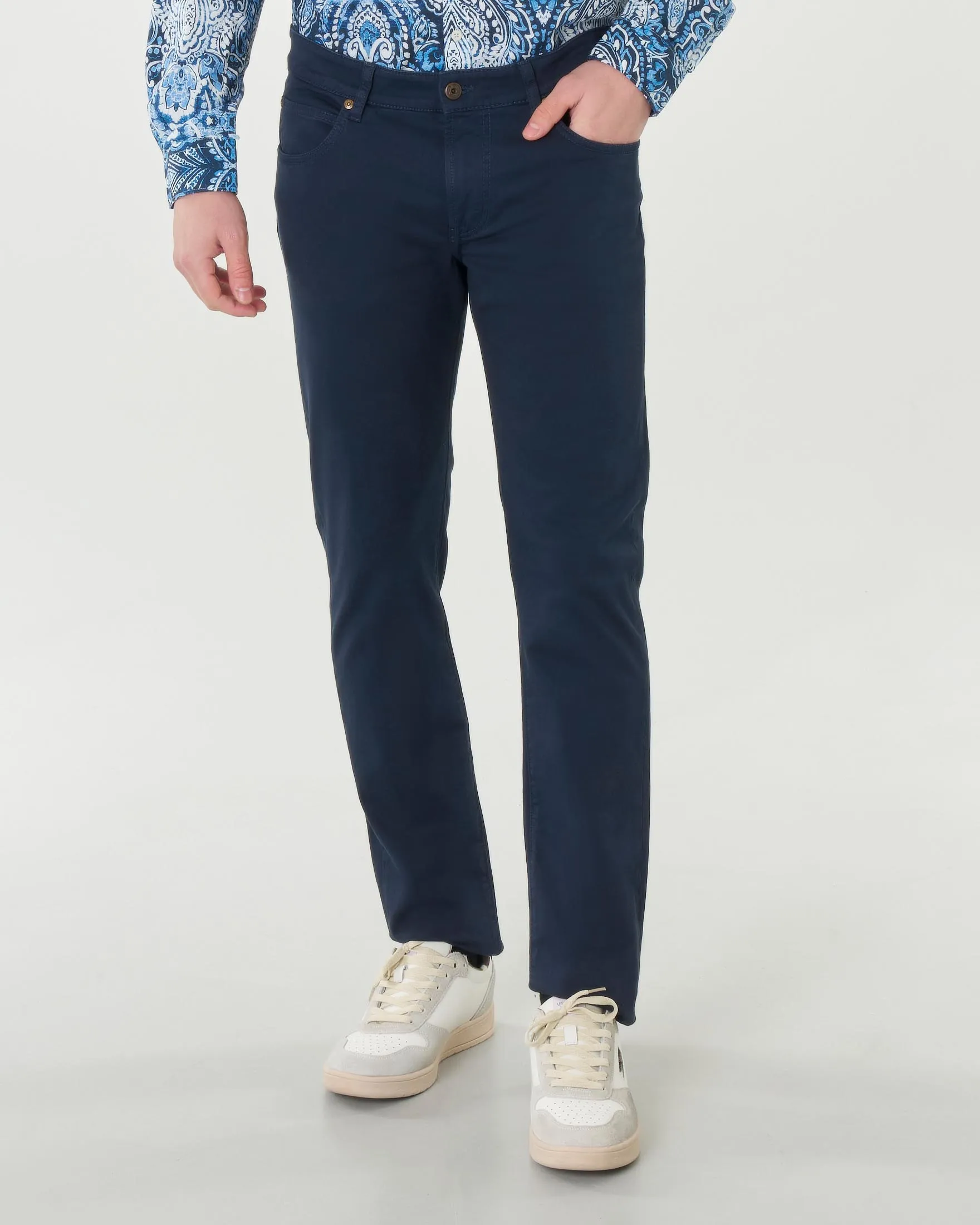 Pantalone cinque tasche 517 blu in gabardina di cotone stretch