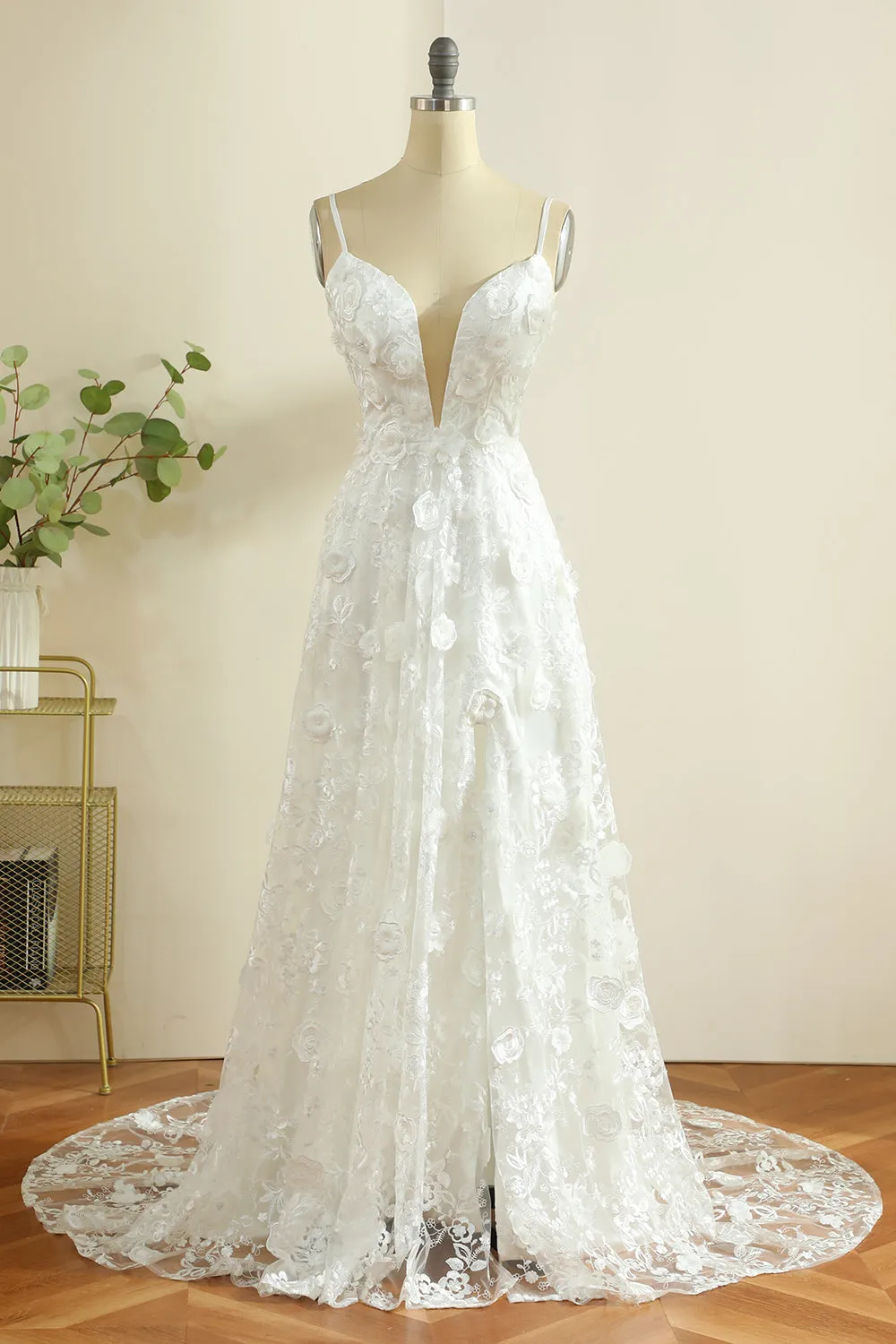 Spaghetti bianchi Cinghie Boho Abito da sposa con spacco